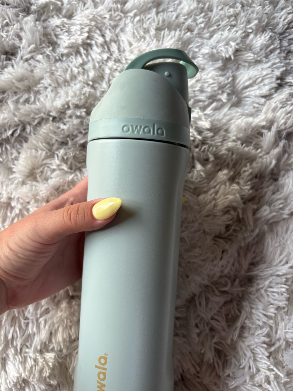 Owala Mint Green Insulated Water Bottle • 24oz - Picture 2 of 8
